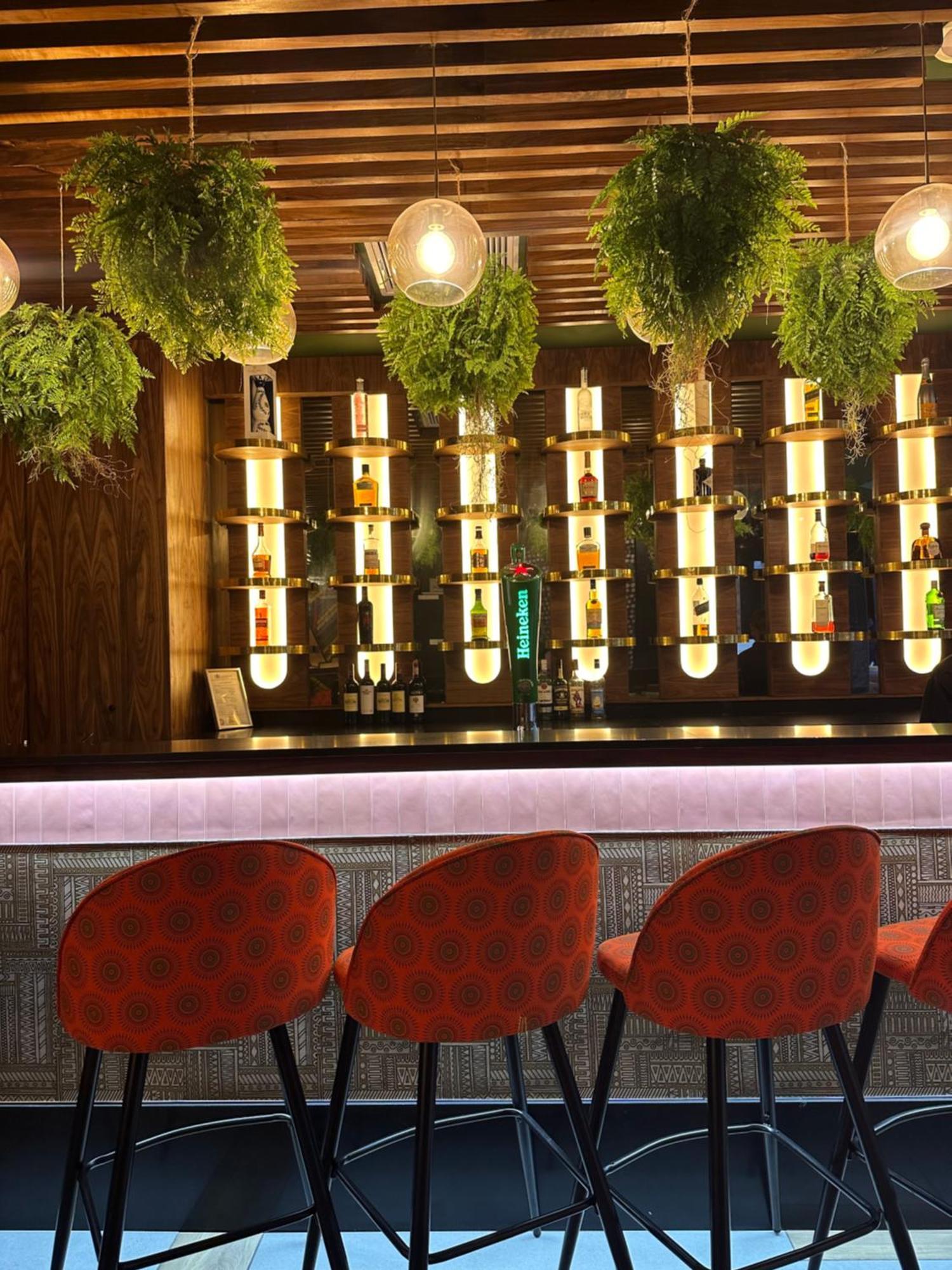 Onomo Hotel Johannesburg Сандтън Екстериор снимка