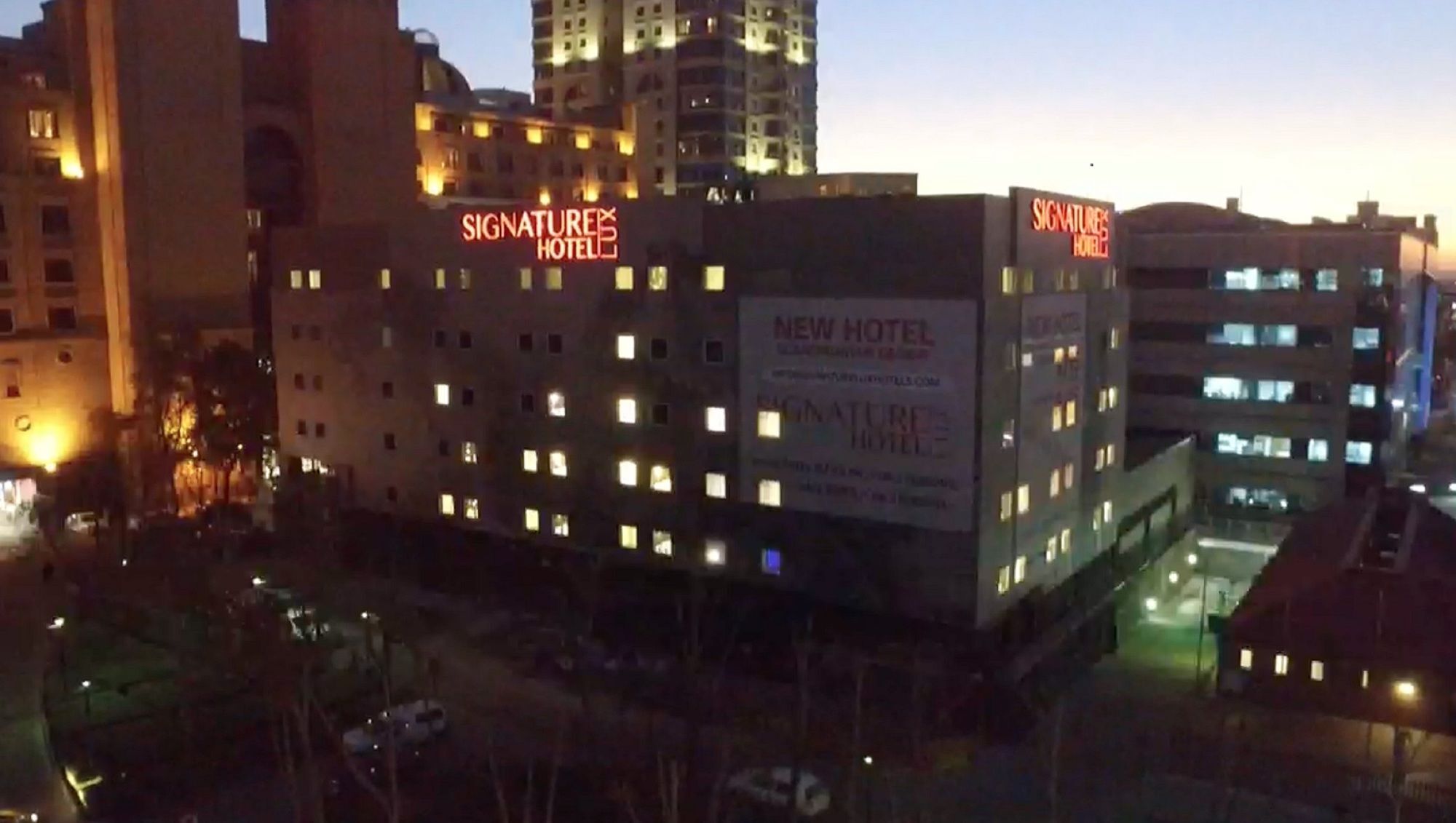 Onomo Hotel Johannesburg Сандтън Екстериор снимка